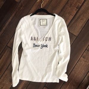 Abercrombie medium long sleeve T